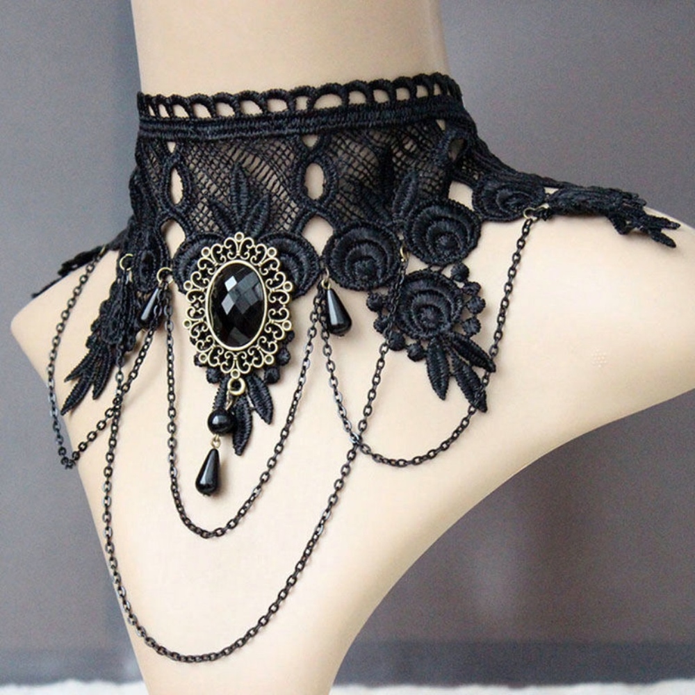 Black Victorian Lace Chain Tassel Choker Necklace - Picture 3 of 5